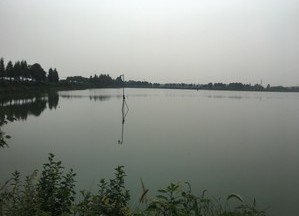 黄土上湖